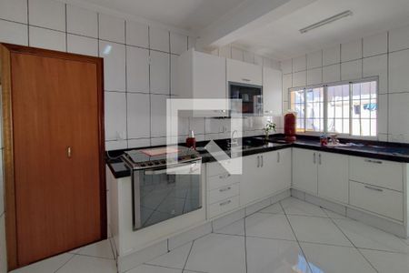 Casa à venda com 190m², 5 quartos e 2 vagasCozinha