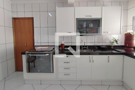 Casa à venda com 190m², 5 quartos e 2 vagasCozinha
