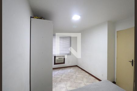 Quarto 2 de apartamento para alugar com 2 quartos, 60m² em Brasilândia, São Gonçalo