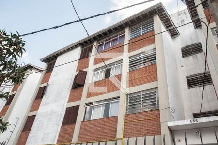 Apartamento para alugar com 58m², 2 quartos e 1 vaga Apartamento para alugar com 58m², 2 quartos e 1 vagaFachada