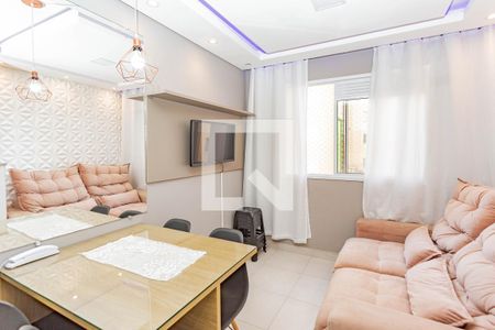 Sala de apartamento para alugar com 2 quartos, 35m² em Parque Fongaro, São Paulo