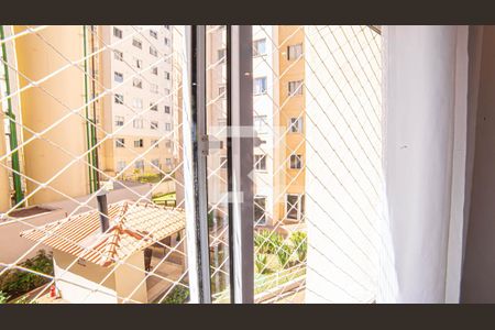 sala de apartamento para alugar com 2 quartos, 35m² em Parque Fongaro, São Paulo