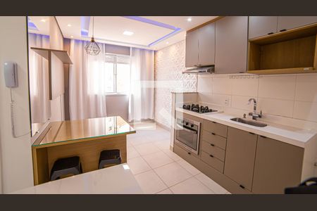 sala de apartamento para alugar com 2 quartos, 35m² em Parque Fongaro, São Paulo