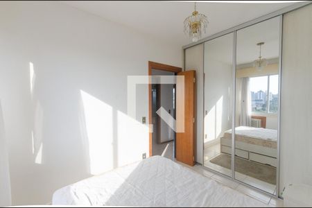 Quarto 1 de apartamento para alugar com 2 quartos, 60m² em Partenon, Porto Alegre