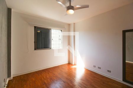 Suíte  de apartamento à venda com 3 quartos, 120m² em Itaim Bibi, São Paulo