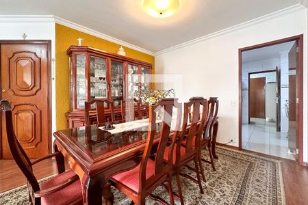 Apartamento à venda com 150m², 3 quartos e 3 vagasSala