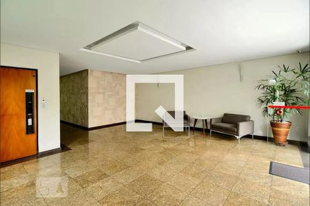 Apartamento à venda com 150m², 3 quartos e 3 vagasHall social