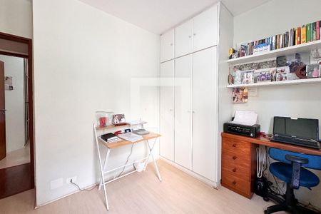 Apartamento à venda com 150m², 3 quartos e 3 vagasQuarto 1