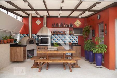 Apartamento à venda com 150m², 3 quartos e 3 vagasChurrasqueira