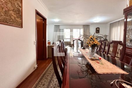 Apartamento à venda com 150m², 3 quartos e 3 vagasSala