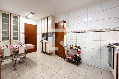 Apartamento à venda com 150m², 3 quartos e 3 vagasCozinha