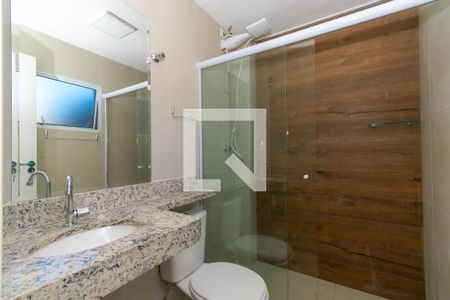 Banheiro da suíte de apartamento para alugar com 1 quarto, 30m² em Ipiranga, São Paulo