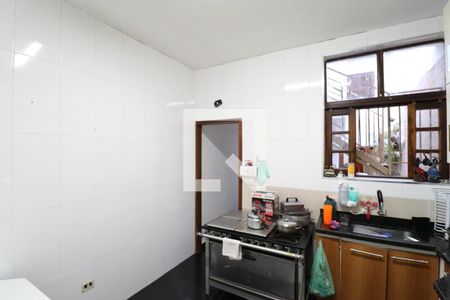 Casa para alugar com 120m², 2 quartos e 1 vagaCozinha