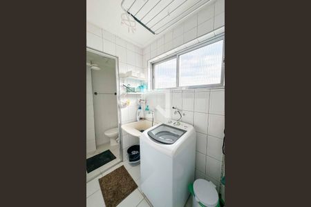 Apartamento para alugar com 73m², 2 quartos e sem vagaÁrea de Serviço