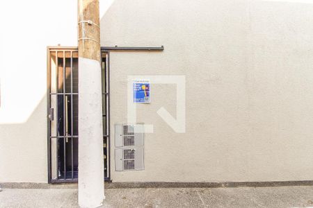 Fachada de casa para alugar com 1 quarto, 70m² em Vila Gomes Cardim, São Paulo