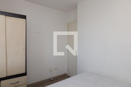Quarto 1 de apartamento para alugar com 2 quartos, 52m² em Itaquera, São Paulo