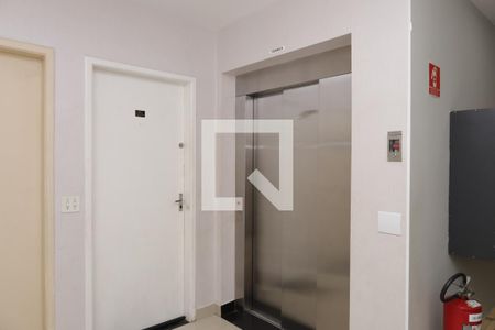 Apartamento à venda com 52m², 2 quartos e 1 vagaÁrea comum - Saguão do prédio