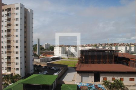 Vista da sala de apartamento para alugar com 2 quartos, 50m² em Jardim das Margaridas, Salvador
