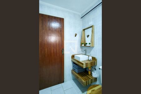 Apartamento para alugar com 72m², 2 quartos e 1 vaga Apartamento para alugar com 72m², 2 quartos e 1 vagaBanheiro