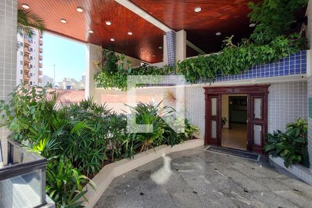Apartamento para alugar com 72m², 2 quartos e 1 vaga Apartamento para alugar com 72m², 2 quartos e 1 vagaHall de entrada