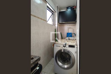 Apartamento para alugar com 72m², 2 quartos e 1 vaga Apartamento para alugar com 72m², 2 quartos e 1 vagaÁrea de Serviço