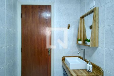 Apartamento para alugar com 72m², 2 quartos e 1 vaga Apartamento para alugar com 72m², 2 quartos e 1 vagaBanheiro