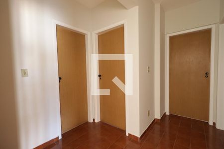 Corredor  de apartamento para alugar com 3 quartos, 100m² em Higienopolis, Ribeirão Preto