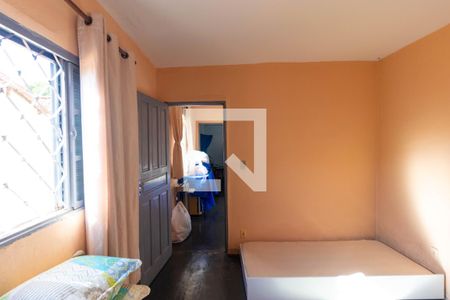 Casa à venda com 45m², 1 quarto e sem vaga Casa à venda com 45m², 1 quarto e sem vagaQuarto