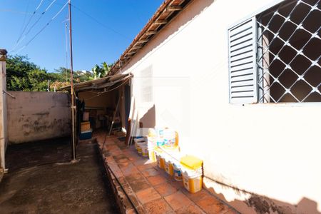 Casa à venda com 45m², 1 quarto e sem vaga Casa à venda com 45m², 1 quarto e sem vagaQuintal