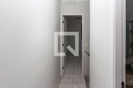Corredor de casa de condomínio para alugar com 2 quartos, 92m² em Jardim Ibitirama, São Paulo