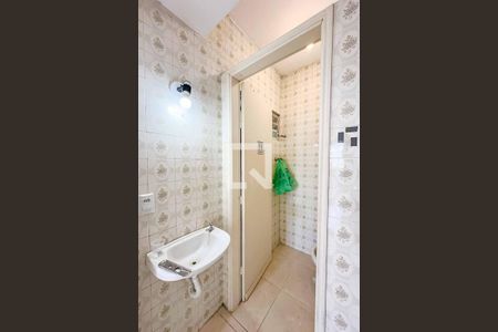Banheiro  de apartamento para alugar com 1 quarto, 40m² em Água Fria, São Paulo