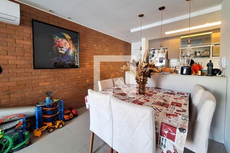 Sala de apartamento à venda com 2 quartos, 70m² em Santa Rosa, Niterói