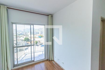 Sala de apartamento para alugar com 2 quartos, 60m² em Osvaldo Cruz, Rio de Janeiro