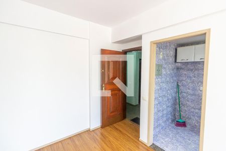 Sala de apartamento para alugar com 2 quartos, 60m² em Osvaldo Cruz, Rio de Janeiro