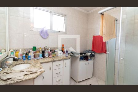 Casa para alugar com 421m², 3 quartos e 5 vagas Casa para alugar com 421m², 3 quartos e 5 vagasBanheiro da Suite