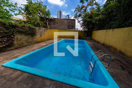 Casa para alugar com 421m², 3 quartos e 5 vagas Casa para alugar com 421m², 3 quartos e 5 vagasPiscina