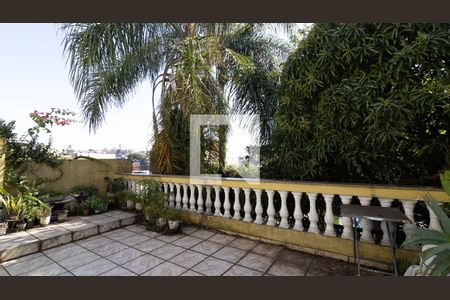 Quintal de casa à venda com 3 quartos, 421m² em Vila Nova Savoia, São Paulo