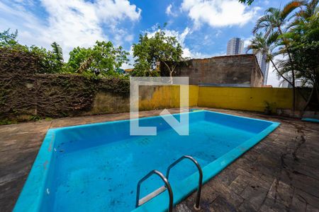 Casa para alugar com 421m², 3 quartos e 5 vagas Casa para alugar com 421m², 3 quartos e 5 vagasPiscina