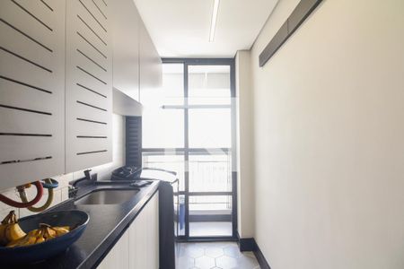 Apartamento à venda com 85m², 2 quartos e 2 vagasÁrea de Serviço 