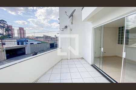 Varanda Sala de casa à venda com 3 quartos, 230m² em Parque das Nações, Santo André