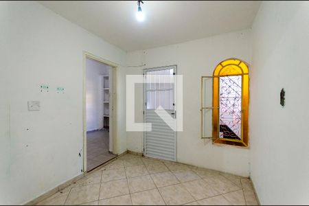Sala de casa à venda com 2 quartos, 80m² em Jardim Santo Elias, São Paulo
