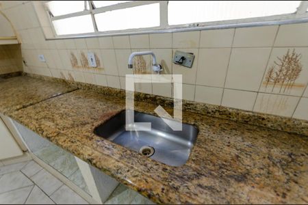 Casa à venda com 80m², 2 quartos e sem vaga Casa à venda com 80m², 2 quartos e sem vagaCozinha