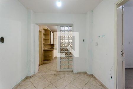 Sala de casa à venda com 2 quartos, 80m² em Jardim Santo Elias, São Paulo