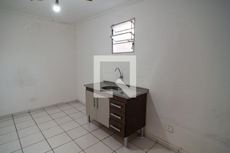 Cozinha de apartamento para alugar com 1 quarto, 30m² em Bela Vista, São Paulo