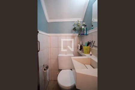 Casa à venda com 70m², 2 quartos e 1 vagaLavabo