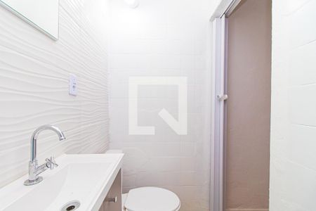 Banheiro da Suíte 1 de apartamento para alugar com 2 quartos, 65m² em Bela Vista, São Paulo