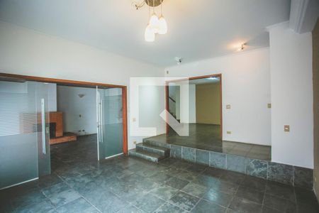 Sala de Estar de casa à venda com 7 quartos, 330m² em Vila da Saúde, São Paulo