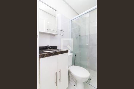 Banheiro de kitnet/studio para alugar com 0 quarto, 14m² em Brooklin, São Paulo