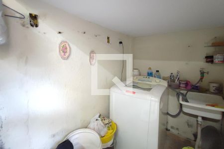 Casa à venda com 250m², 4 quartos e 2 vagasÁrea de Serviço