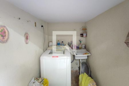 Casa à venda com 250m², 4 quartos e 2 vagasÁrea de Serviço